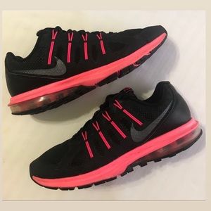 Nike Air Max Dynasty Women’s Running Shoes